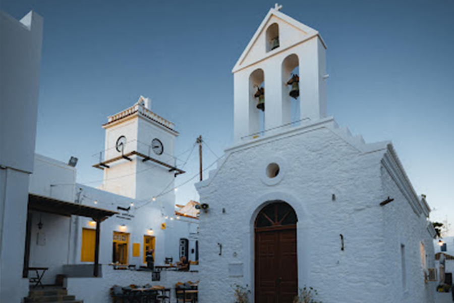 agia-triada-plakares